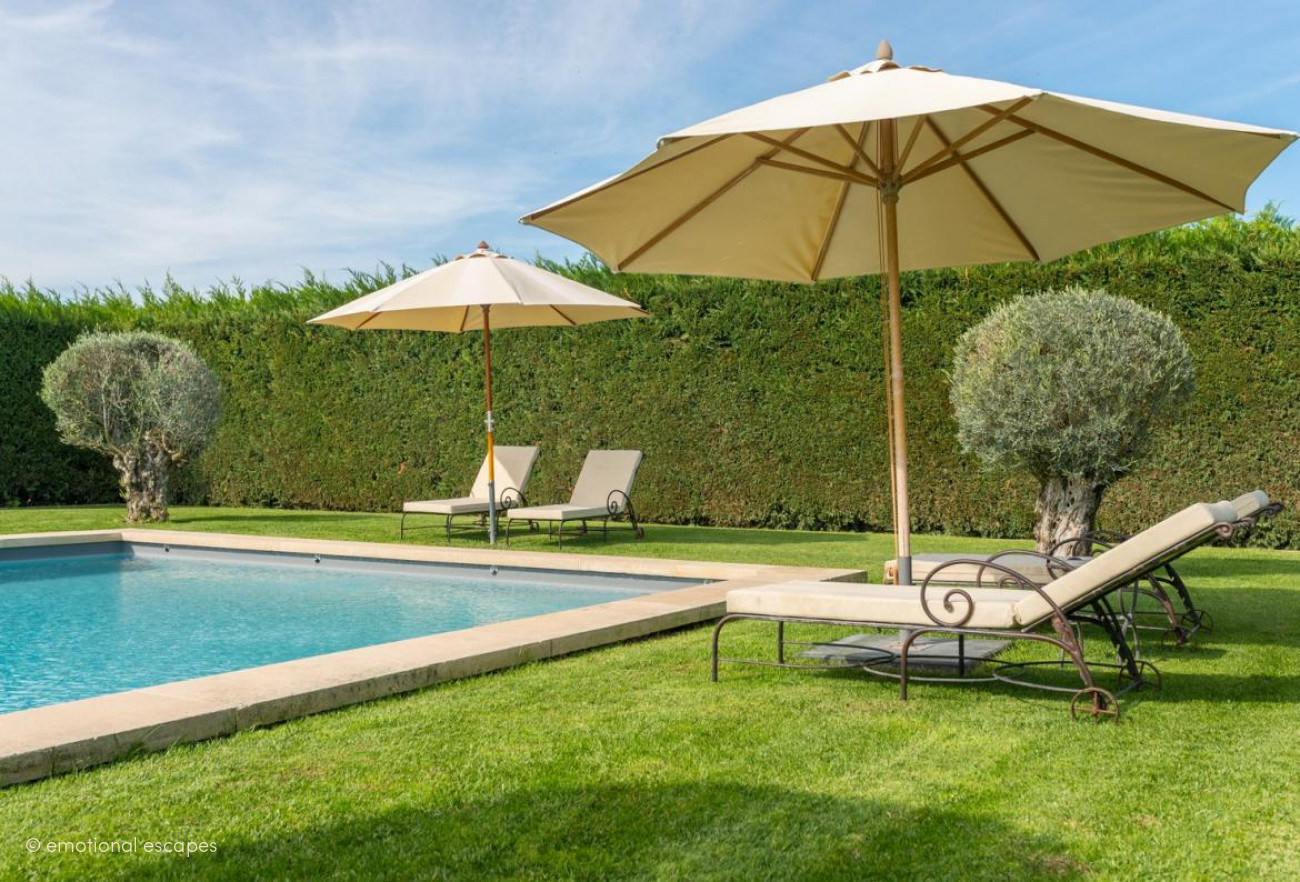 luxury villas provence Manoir and Farmhouse d'Eileen