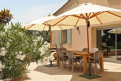 luxury rentals homes provence