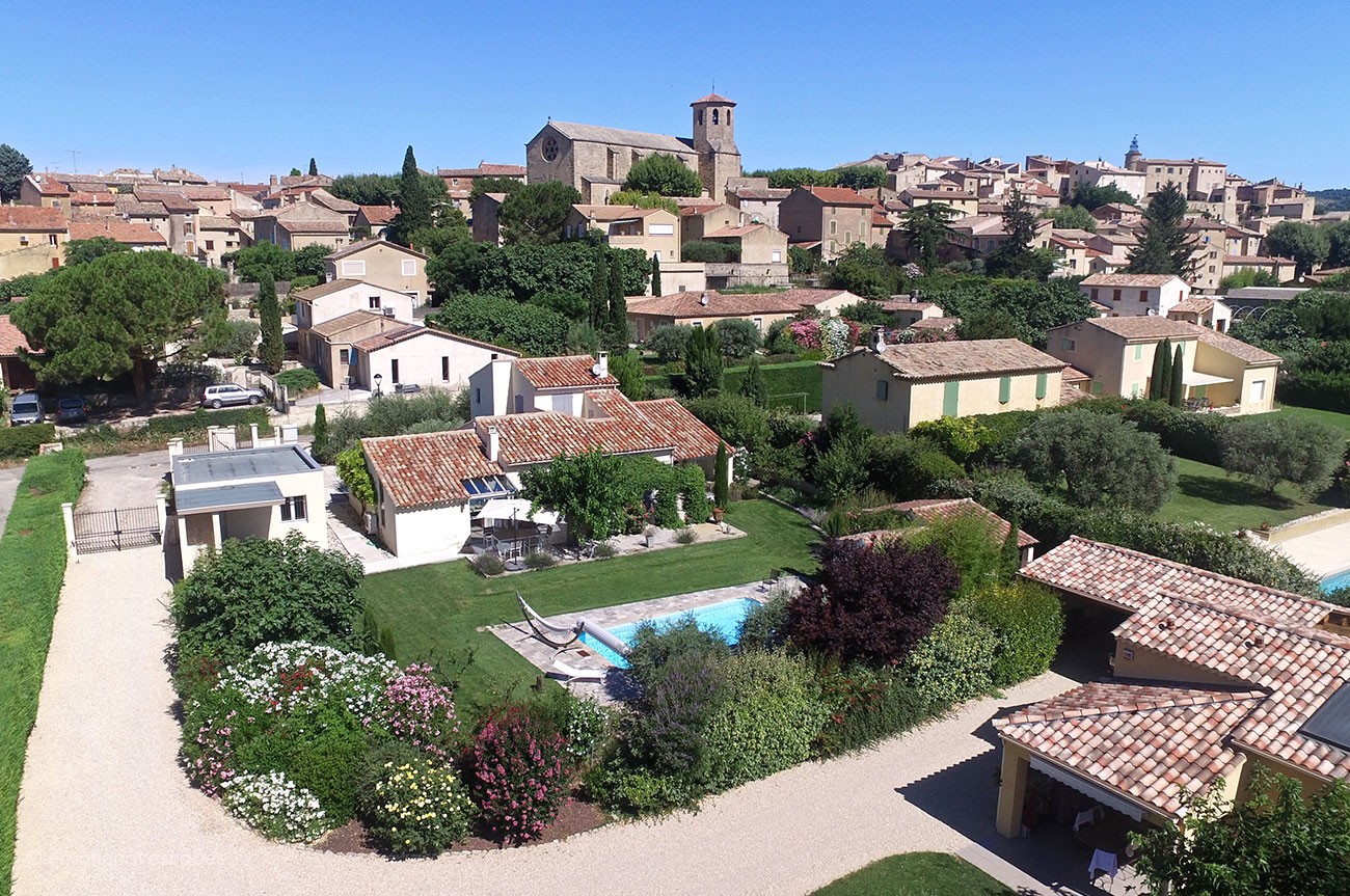 luxury villas for rent provence